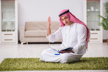 Similar image 19588669