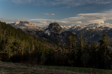 Similar image 19793703