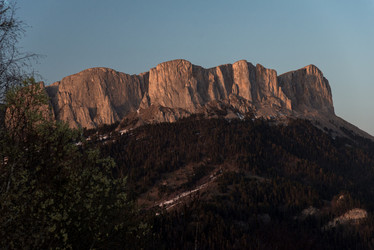 Similar image 19793740