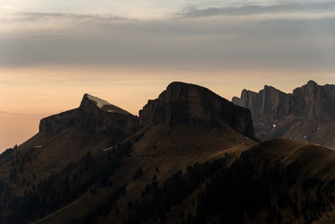 Similar image 19793714