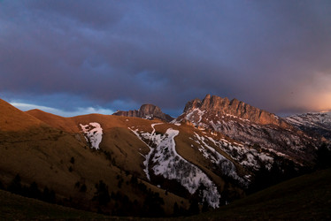 Similar image 19793743