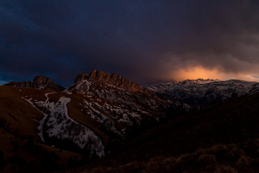 Similar image 19793747