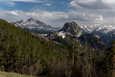 Similar image 19793576