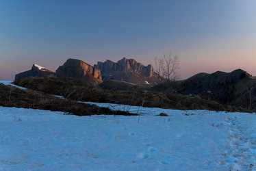 Similar image 19793494