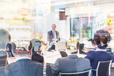 Similar image 19556327