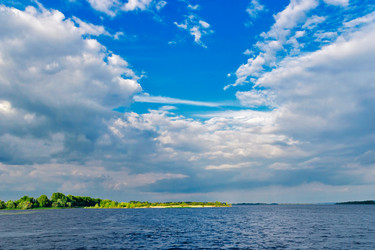 Similar image 19195940