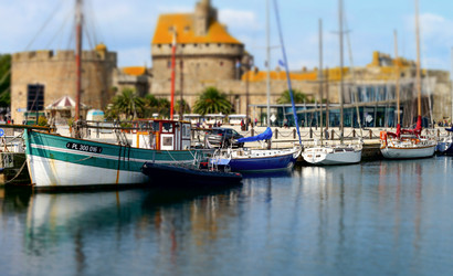 Similar image 19560201