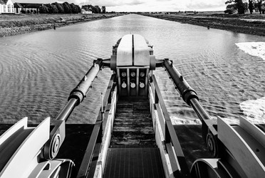 Similar image 19560227