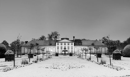 Similar image 19560268