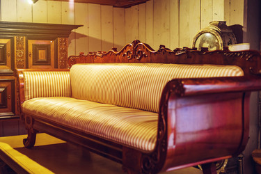 Similar image 19561280