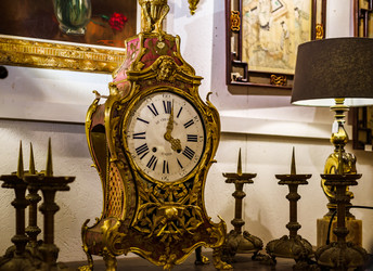 Similar image 19561296