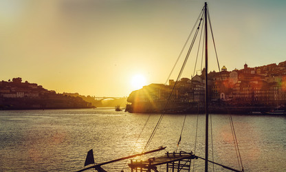 Similar image 19561399