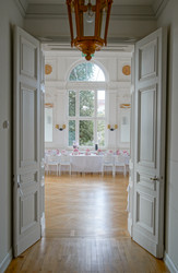 Similar image 19560413