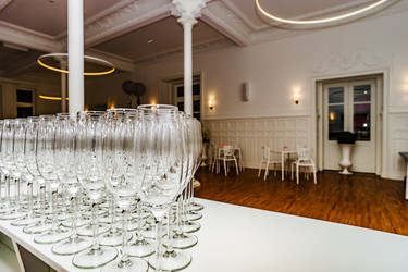 Similar image 19560467