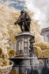 Similar image 19561271