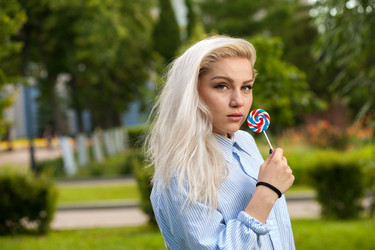 Similar image 19534150