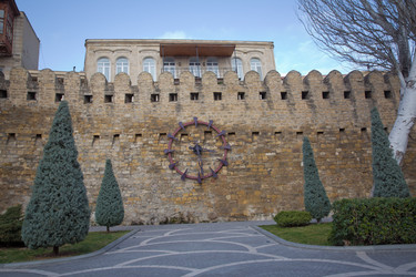 Similar image 19195636