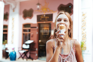 Similar image 19776198