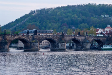 Similar image 19200704