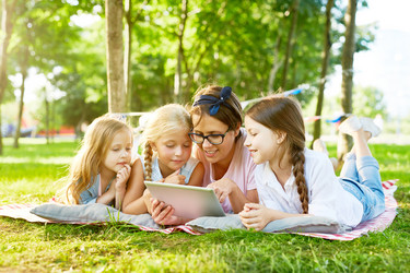 Similar image 19196540