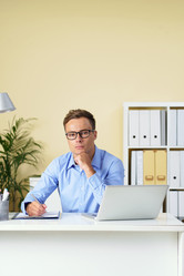 Similar image 19584079