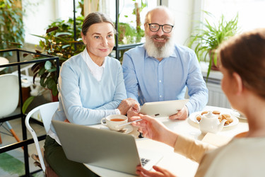 Similar image 19778037