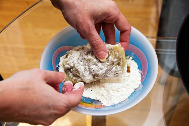 Similar image 19775319