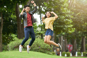 Similar image 19790910