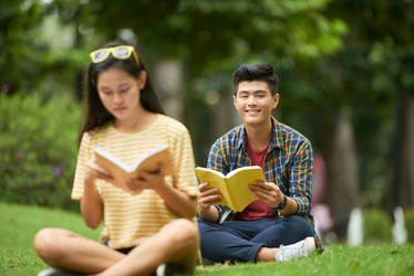 Similar image 19790914