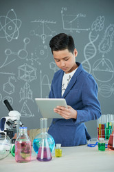 Similar image 19791025