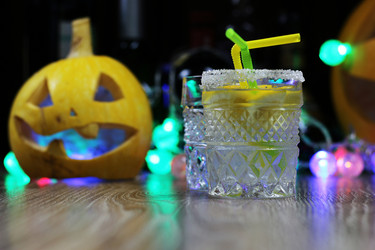 Similar image 20050083