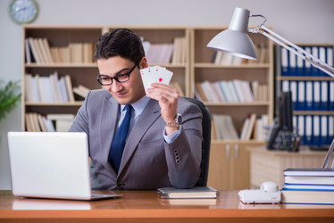 Similar image 19953930