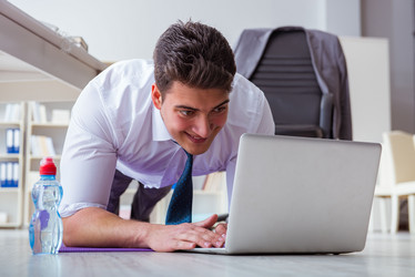 Similar image 19956096