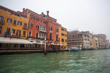 Similar image 19946811