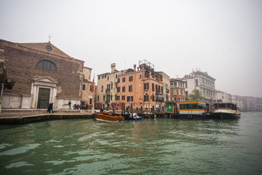 Similar image 19946814