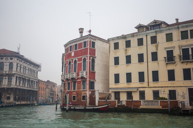 Similar image 19946833