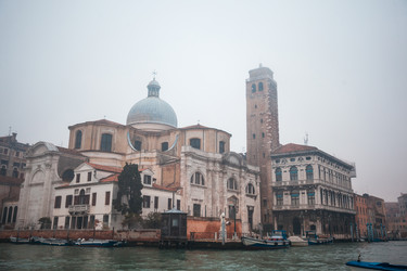 Similar image 19946850