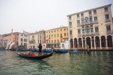 Similar image 19946682