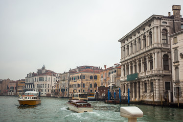 Similar image 19946688