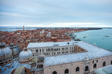 Similar image 19946822