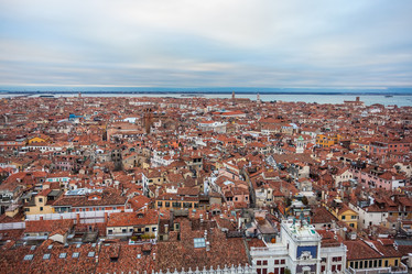 Similar image 19946933