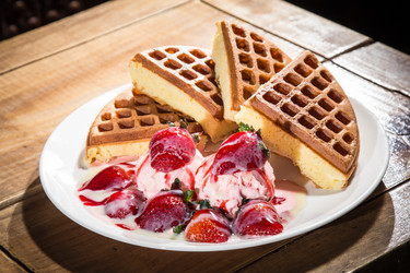 Similar image 20102218