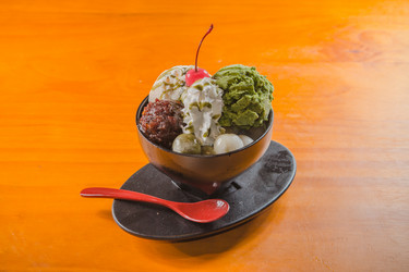 Similar image 20072204