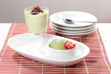 Similar image 19940017