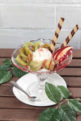 Similar image 19940001