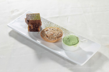 Similar image 19940095