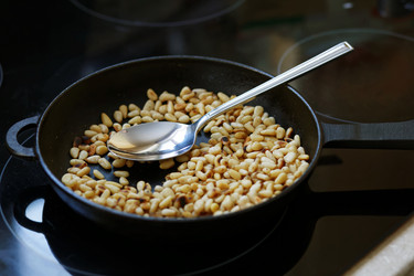 Similar image 19945611