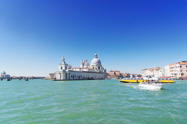 Similar image 20070550