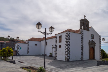 Similar image 20121395