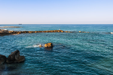 Similar image 19968435